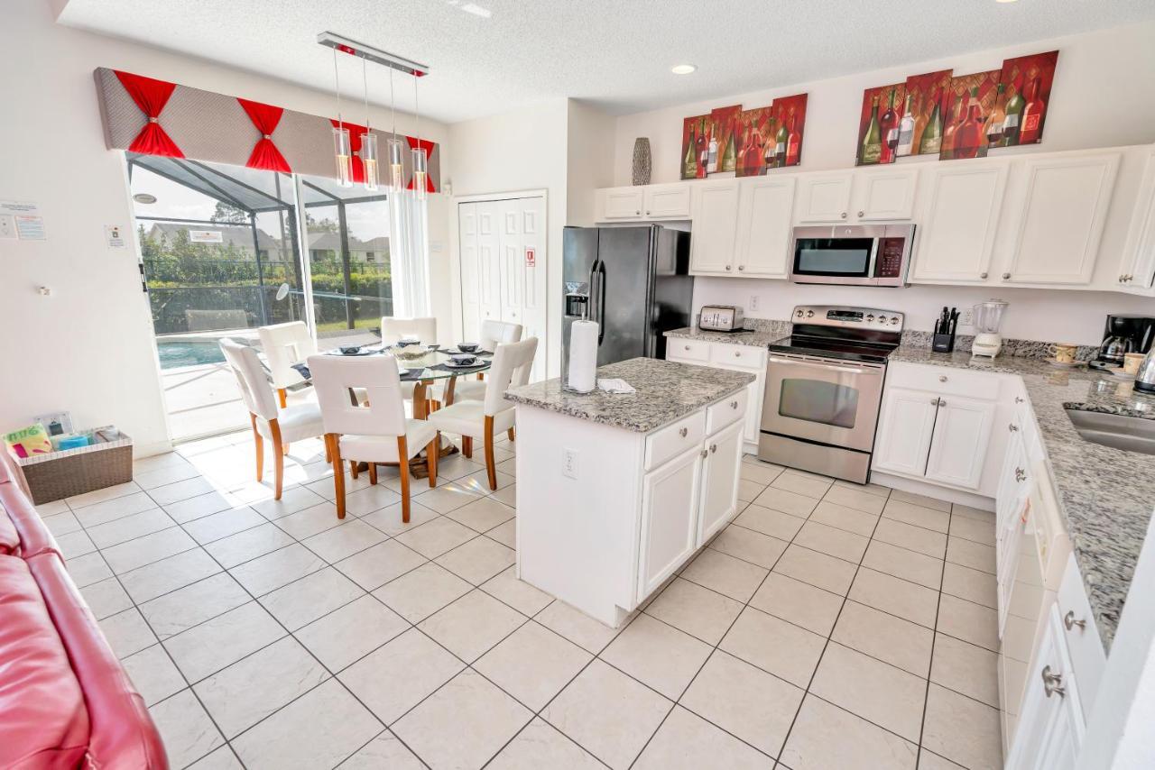 Disney Dream With Hot Tub, Pool, Xbox, Games Room, Lakeview, 10 Min To Disney, Clubhouse Kissimmee Exterior foto